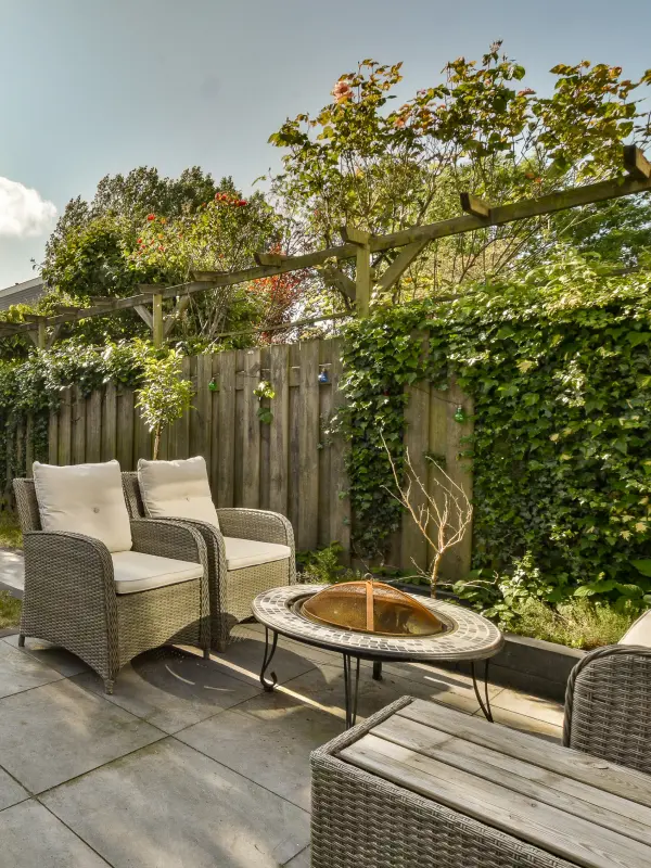 Backyard master plan with integrated hardscape