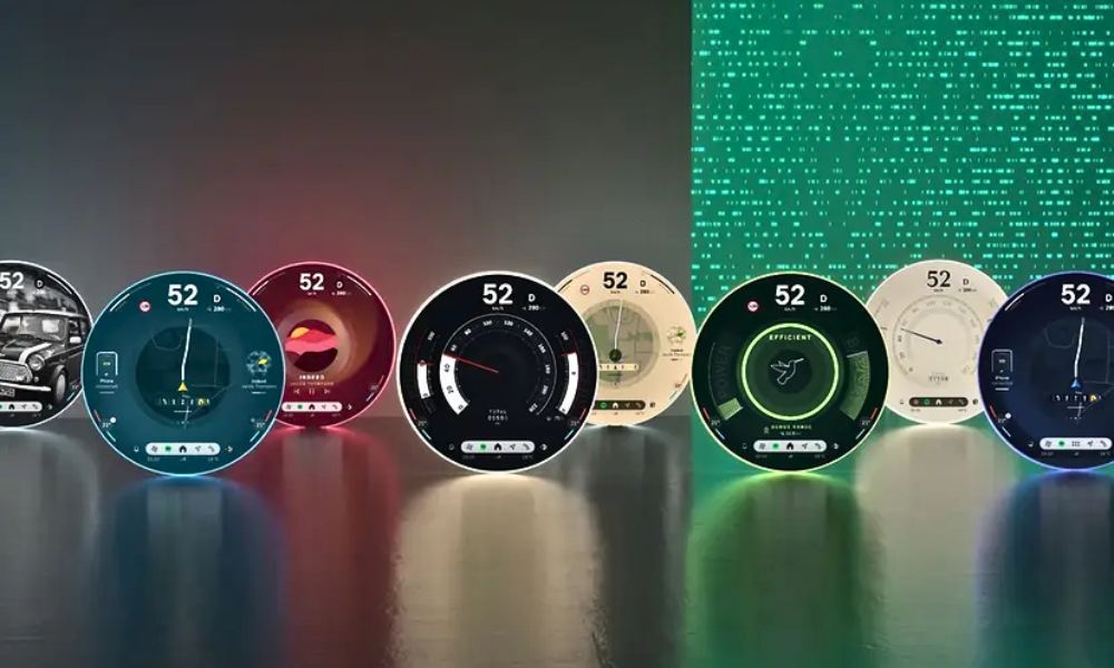 MINI Reveals New Infotainment System With OLED Display and 9OS