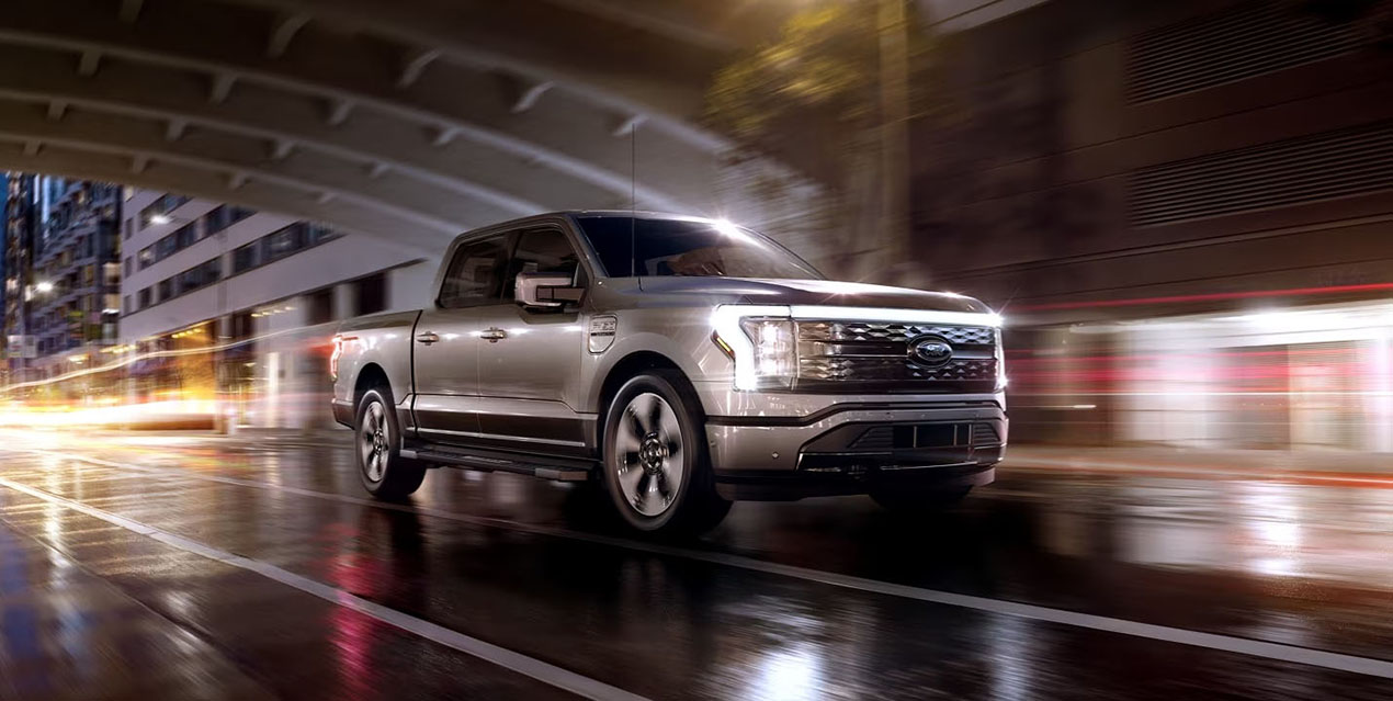 2023 Ford F-150 Lightning in Calhoun