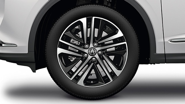 20-inch Diamond-Cut Alloy Wheels with Tires