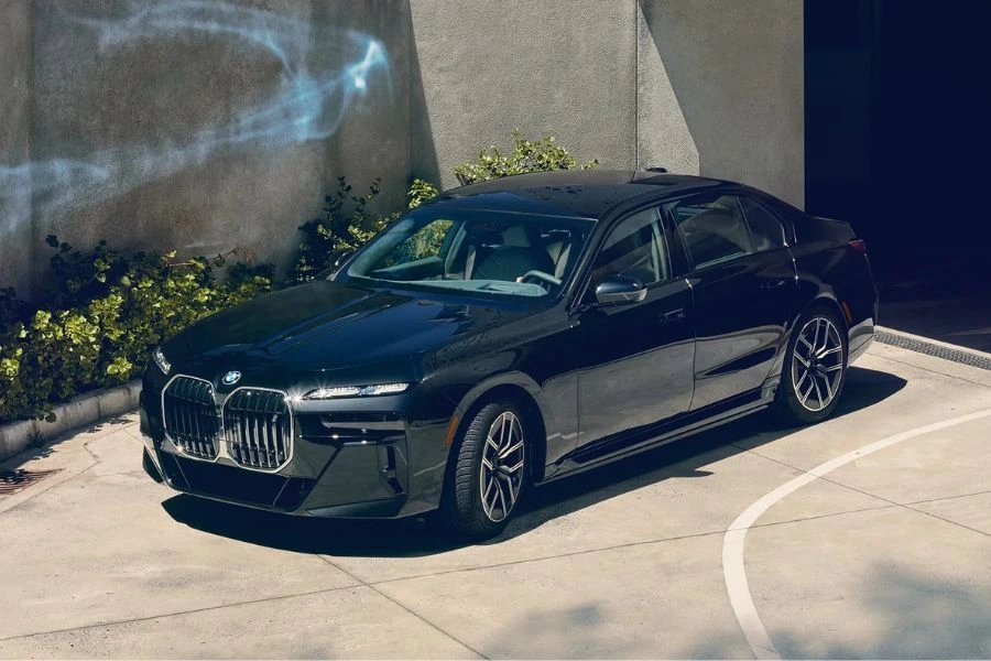 Create Your Custom BMW | Design Your Perfect Vehicle