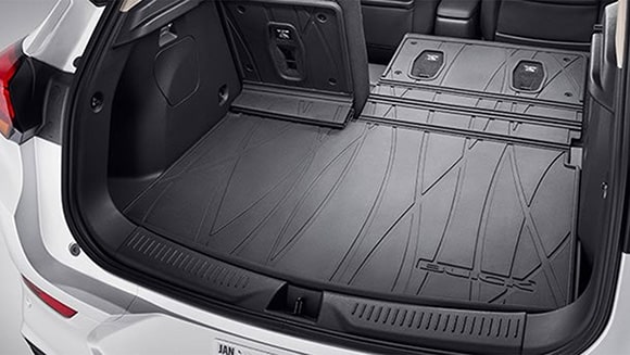 Integrated cargo liner
