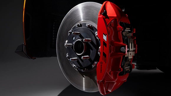 SS 1LE Brembo® front and rear performance antilock brakes
