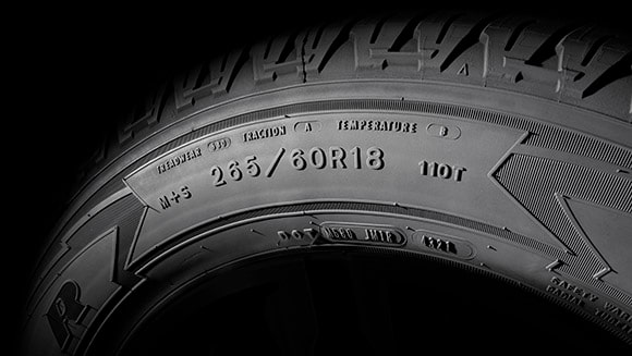 18" 265/60R18 all-season blackwall tires