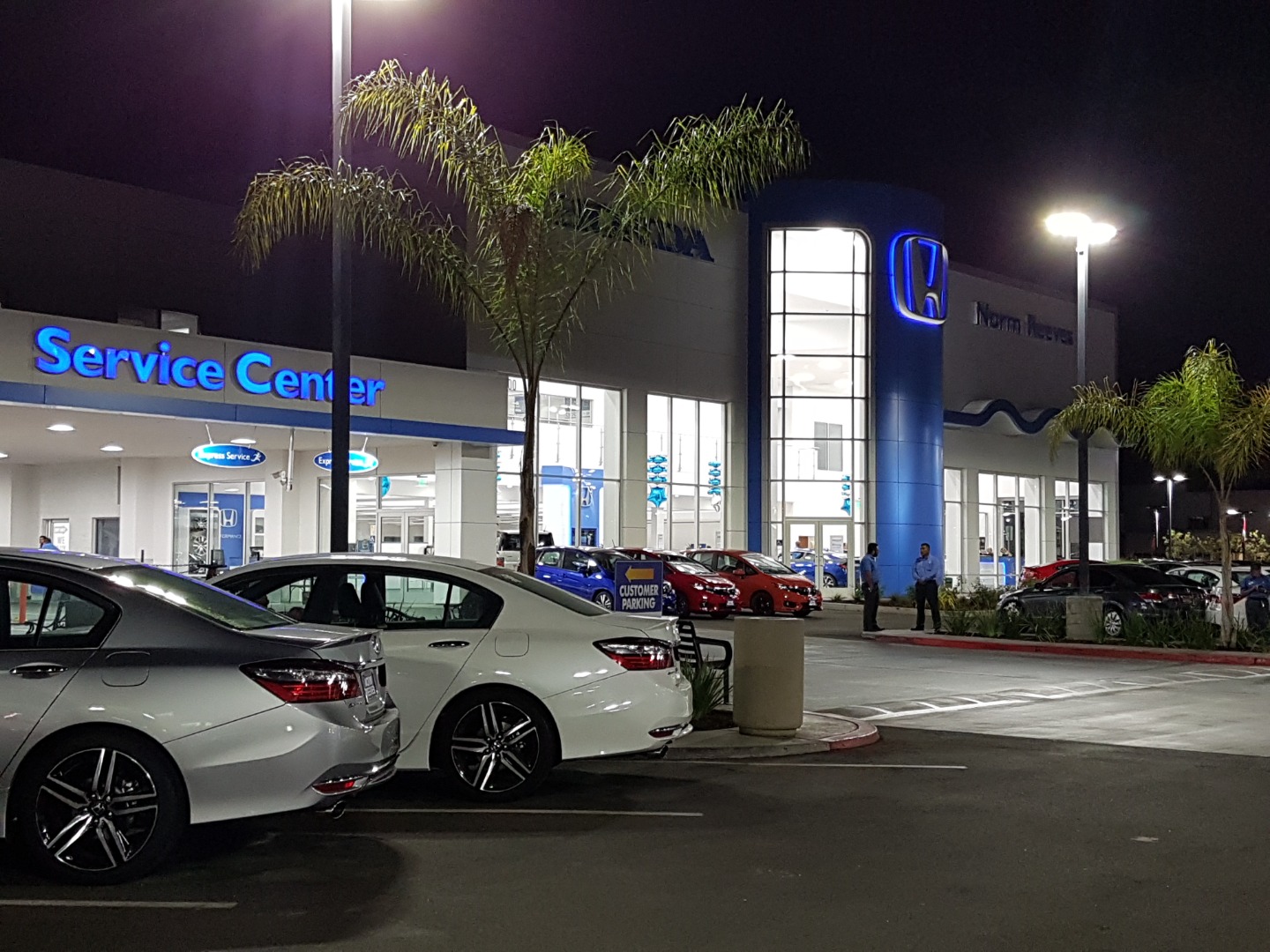 Norm Reeves Honda Superstore