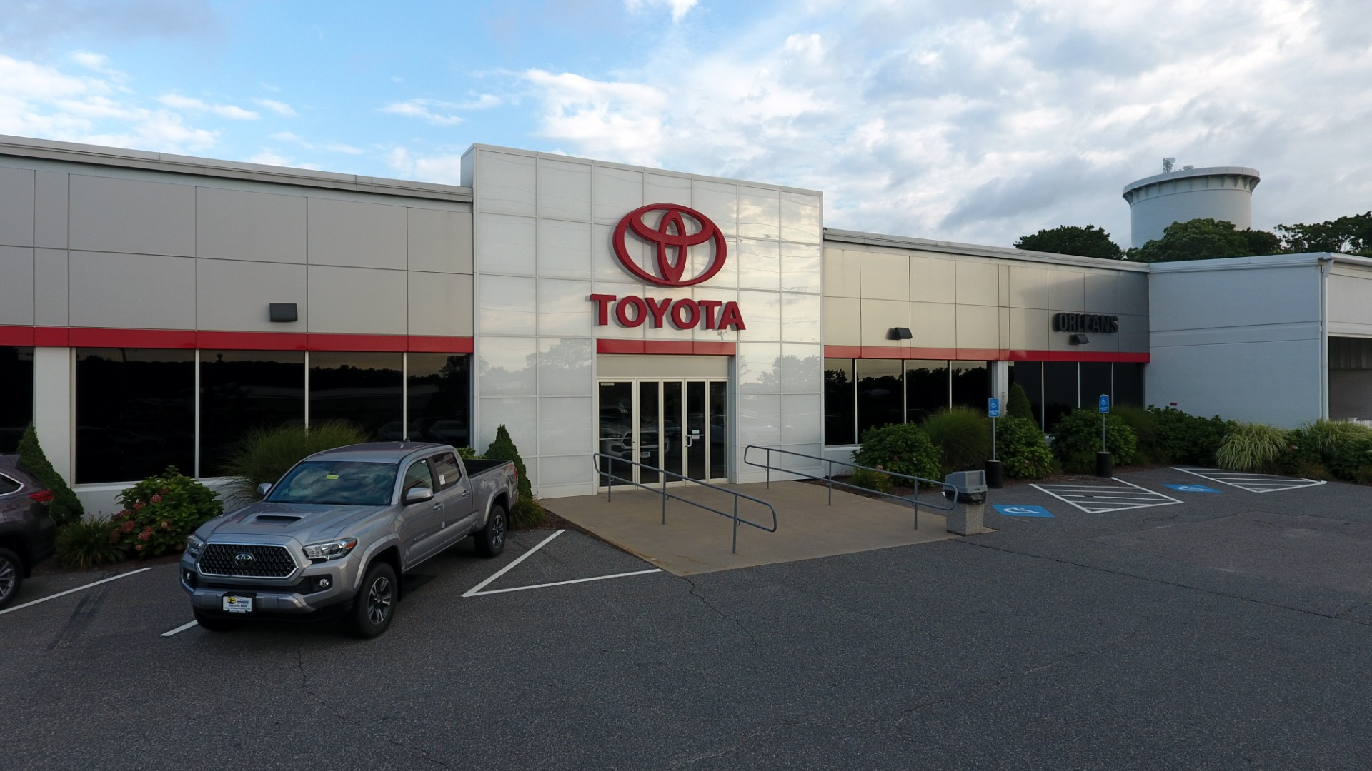 Ira Toyota of Orleans