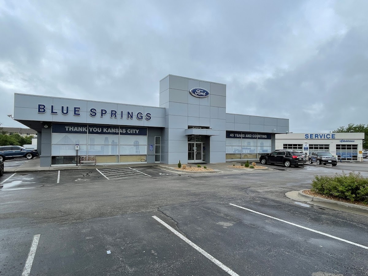 Blue Springs Ford