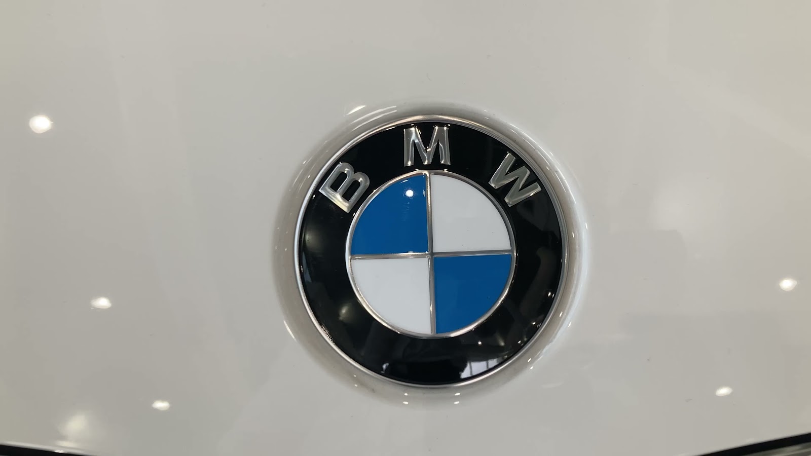 BMW of West Springfield