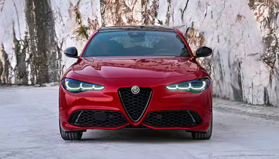 2025 Alfa Romeo Giulia Specs, Features & Options