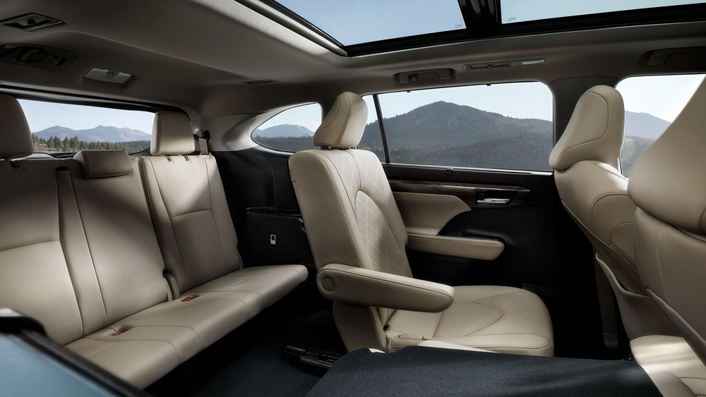 Highlander Images 2024 Toyota Highlander Overview | All Specs & Features