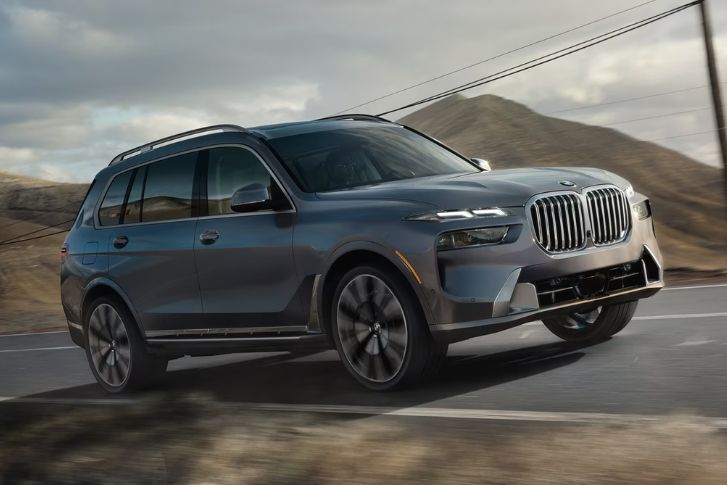2026-bmw-x7-expert-review-and-technical-details
