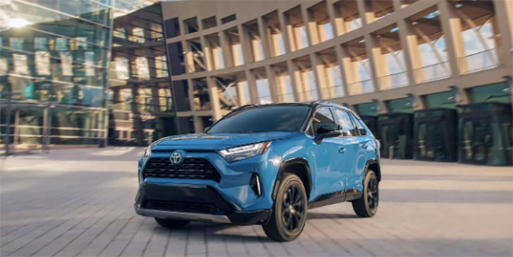 2023 Toyota RAV4 LE 4dr SUV - All Specs & Dimensions