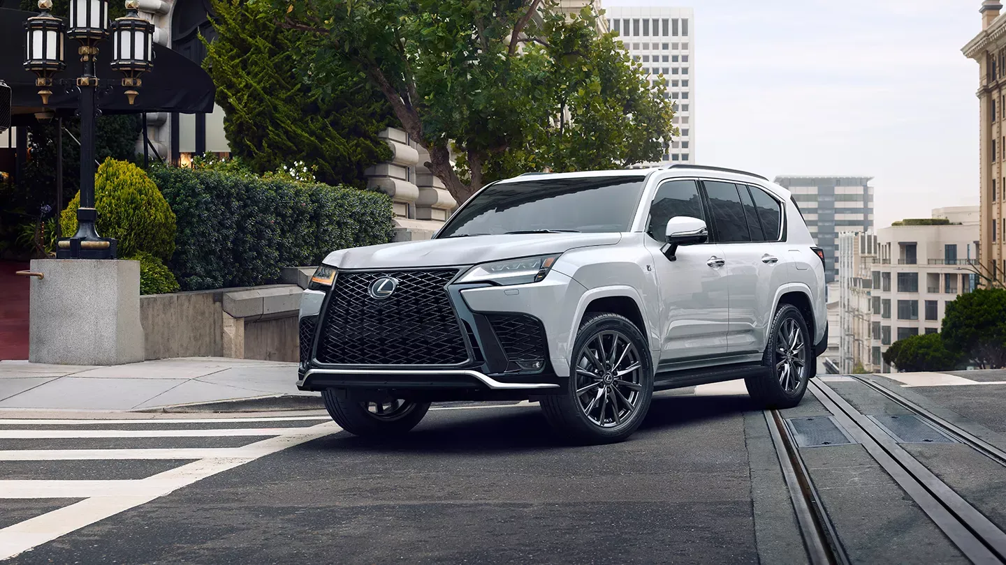 2026-lexus-lx-600-specs-review-pricing-photos