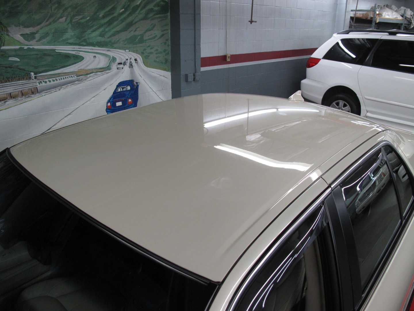 2010 Cadillac DTS Base - Photo 57