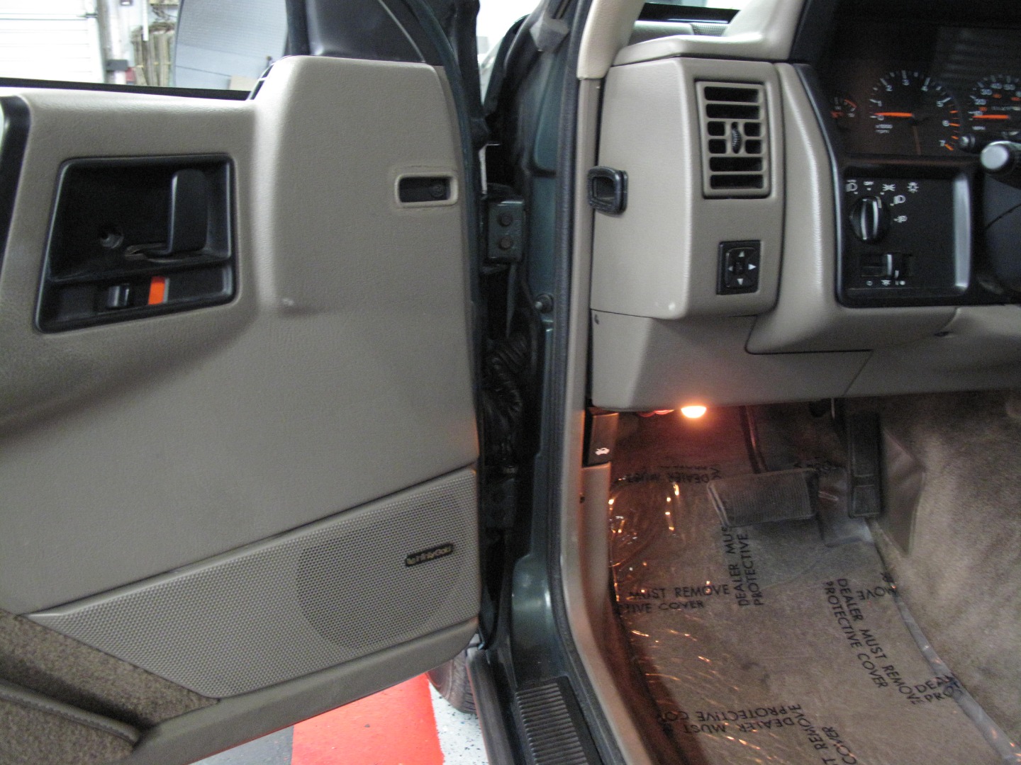 1994 Jeep Grand Cherokee LAREDO - Photo 66