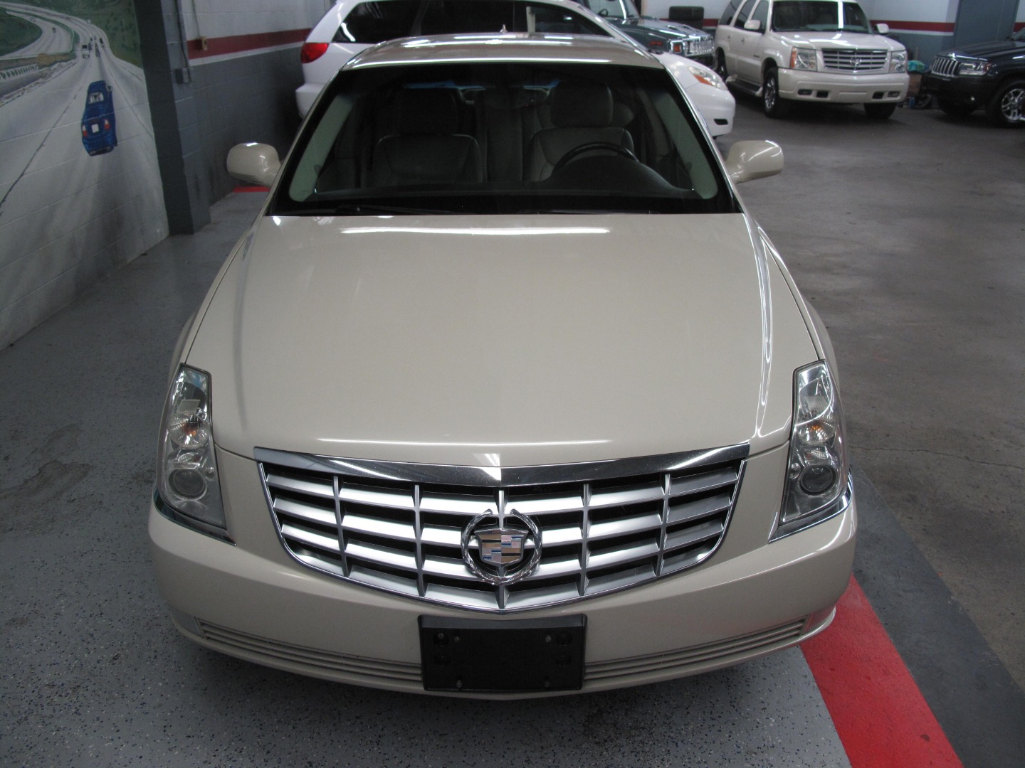 2010 Cadillac DTS Base - Photo 55