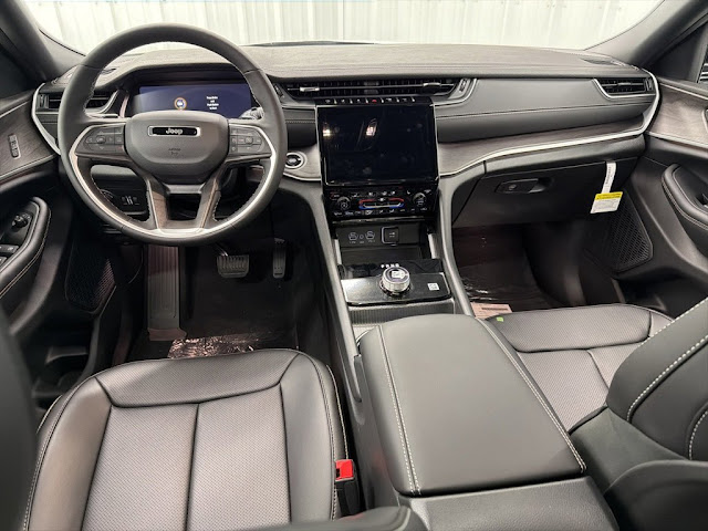 2025 Jeep Grand Cherokee L Limited - Photo 15