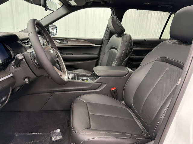 2025 Jeep Grand Cherokee L Limited - Photo 16