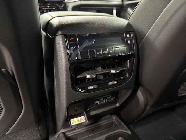 2025 Jeep Grand Cherokee L Altitude - Photo 14