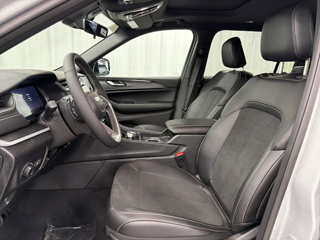 2025 Jeep Grand Cherokee L Altitude - Photo 16