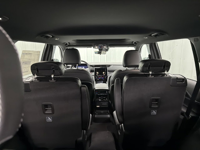 2025 Jeep Grand Cherokee L Altitude - Photo 9