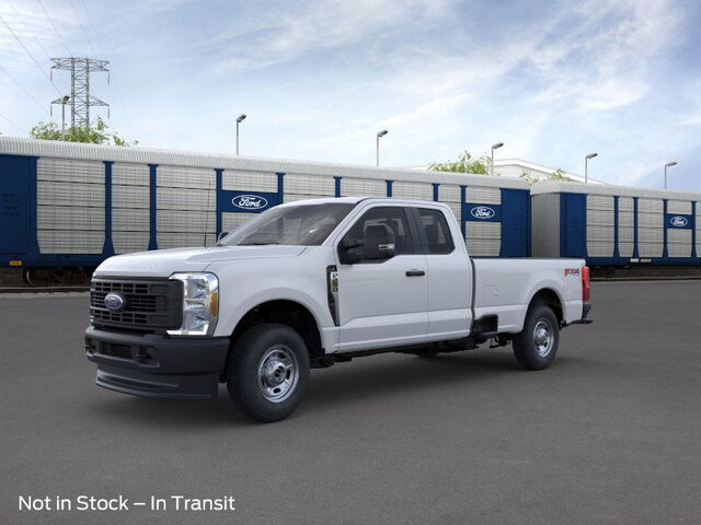 2025 Ford F-250 XL 4x4 SuperCab 8' Box's photo