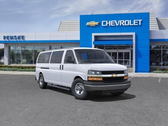 2022 Chevrolet Express 3500