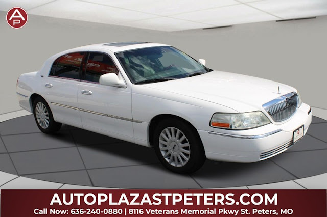 New & Used Cars For Sale | Lincoln Town Car At Cheap Price | Find Low ...