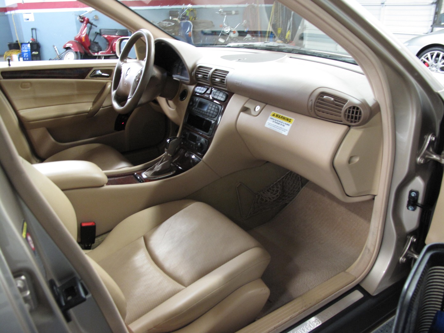 2001 Mercedes-Benz C-Class C320 - Photo 10