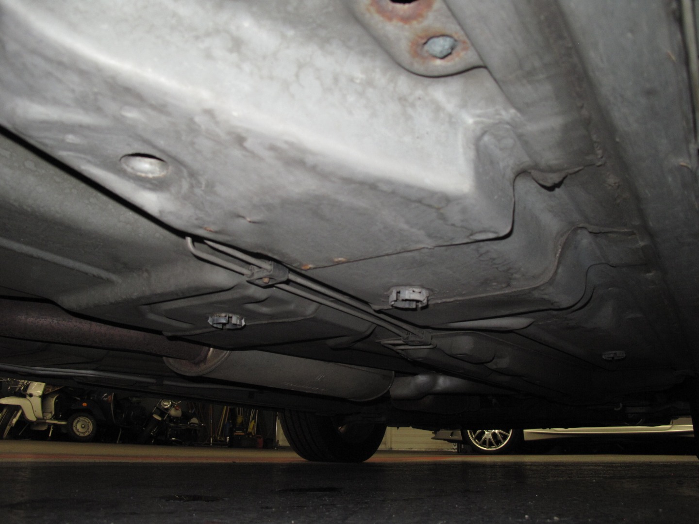 2010 Cadillac DTS Base - Photo 95