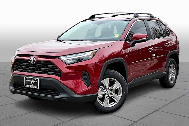 Used 2025 Toyota Rav4 Xle for sale in Houston at $33995 #2T3W1RFVXSW371423