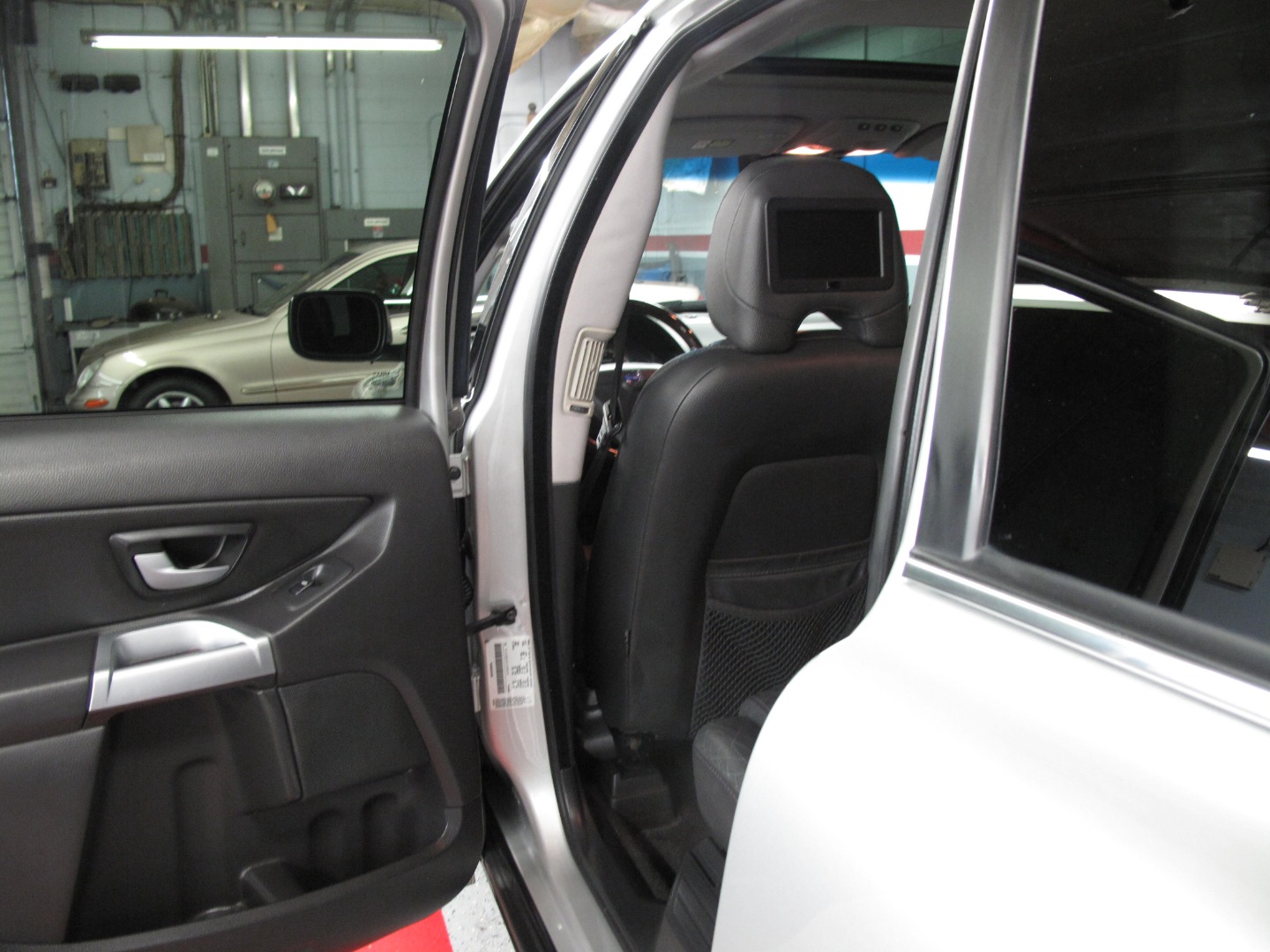 2005 Volvo XC90 V8 - Photo 80