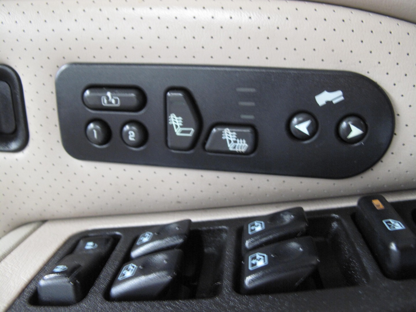 2003 Cadillac Escalade Base - Photo 69