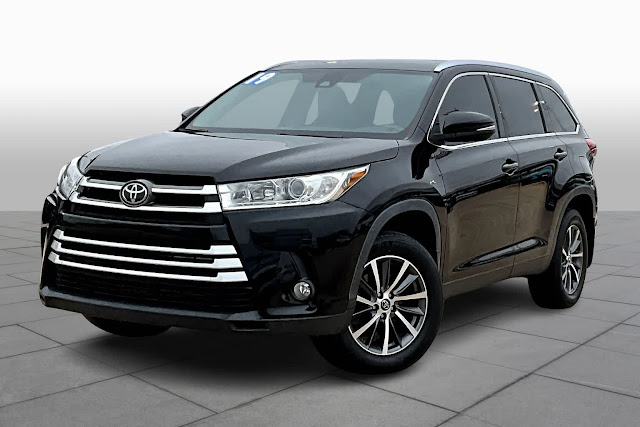 Used 2019 Toyota Highlander Xle for sale in Oklahoma City at $28449 ...