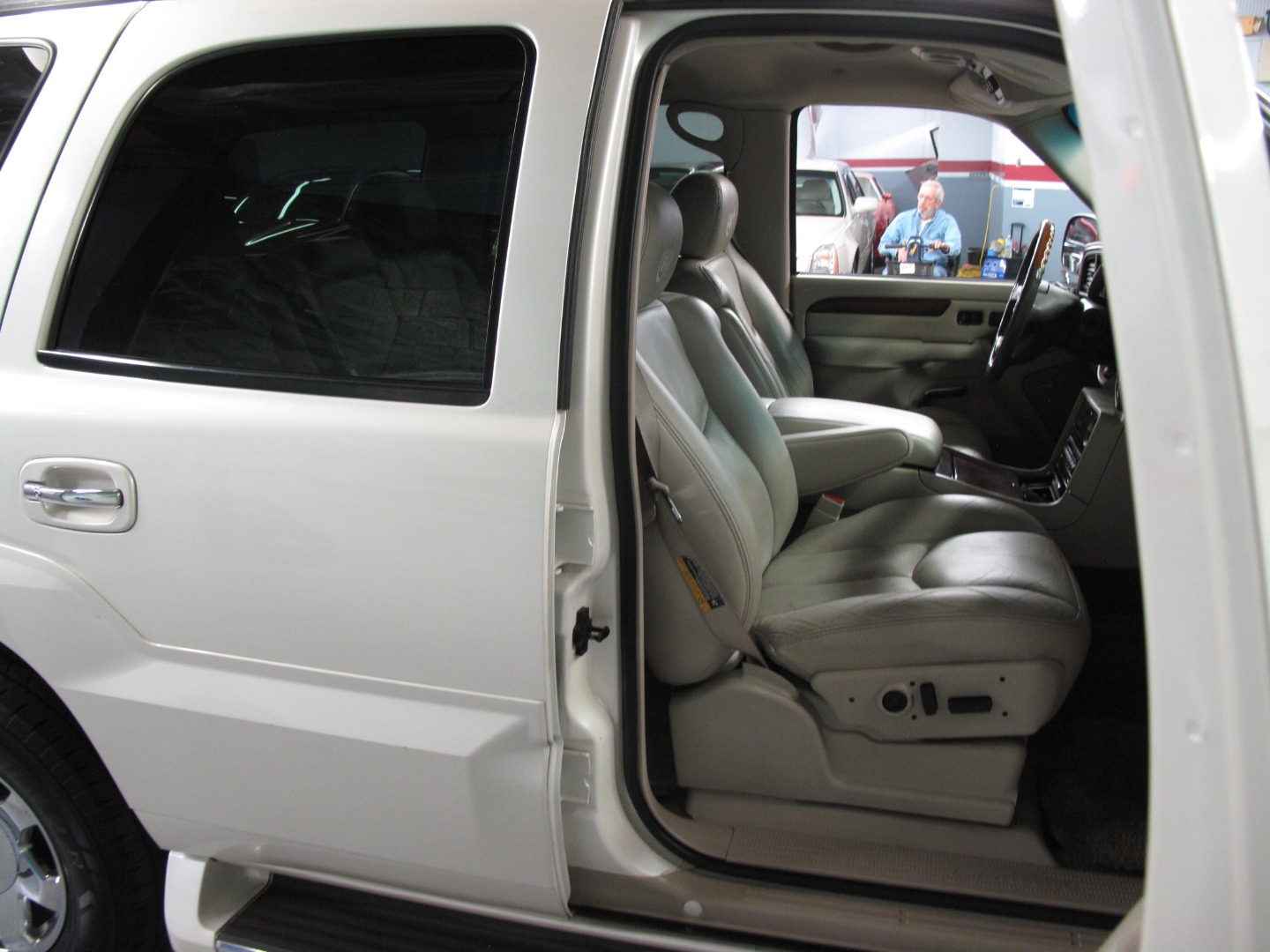 2003 Cadillac Escalade Base - Photo 93