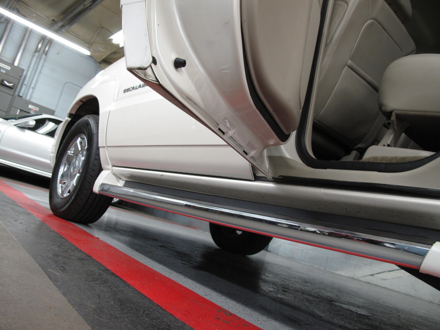 2003 Cadillac Escalade Base - Photo 88