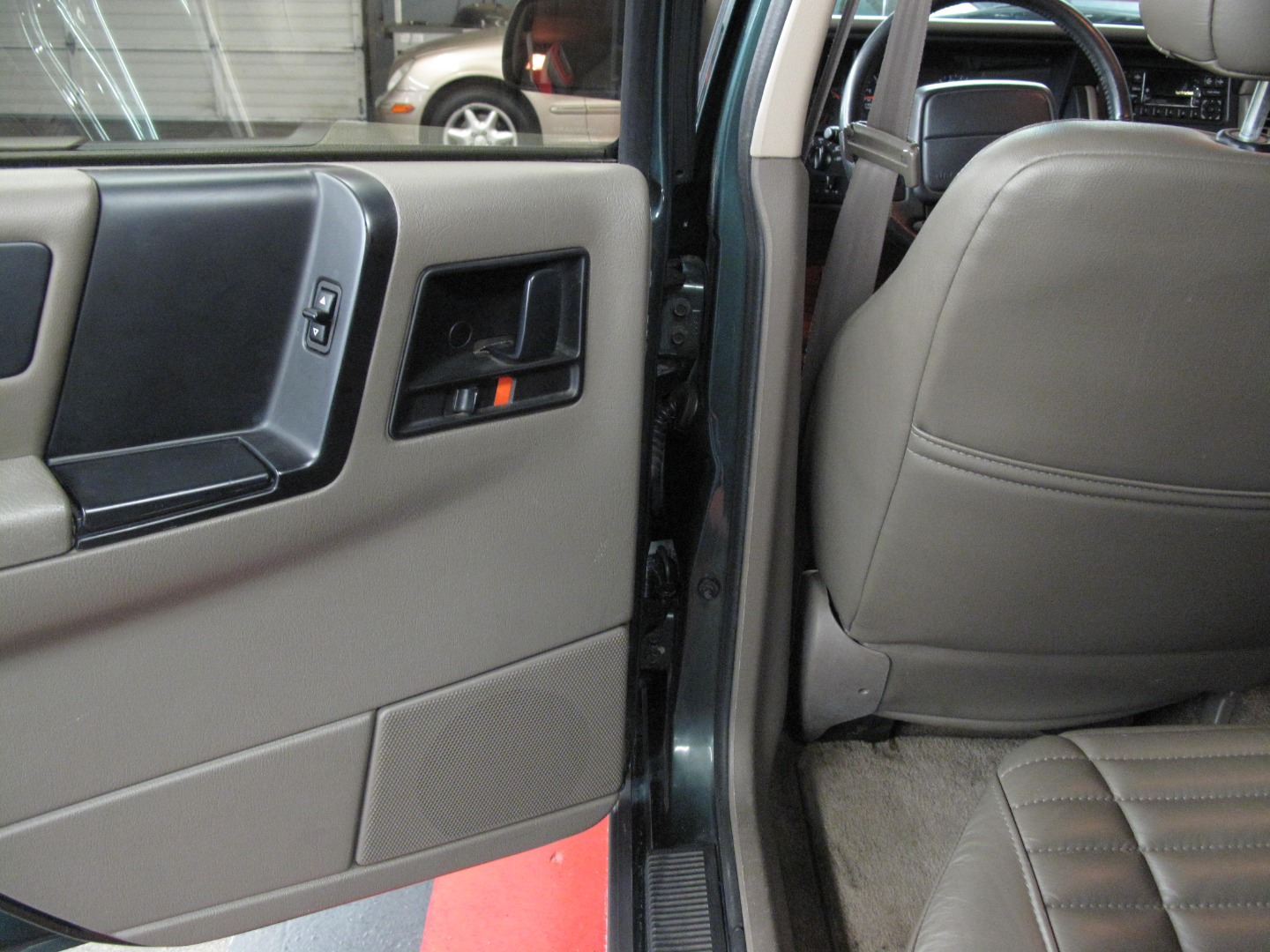 1994 Jeep Grand Cherokee LAREDO - Photo 71