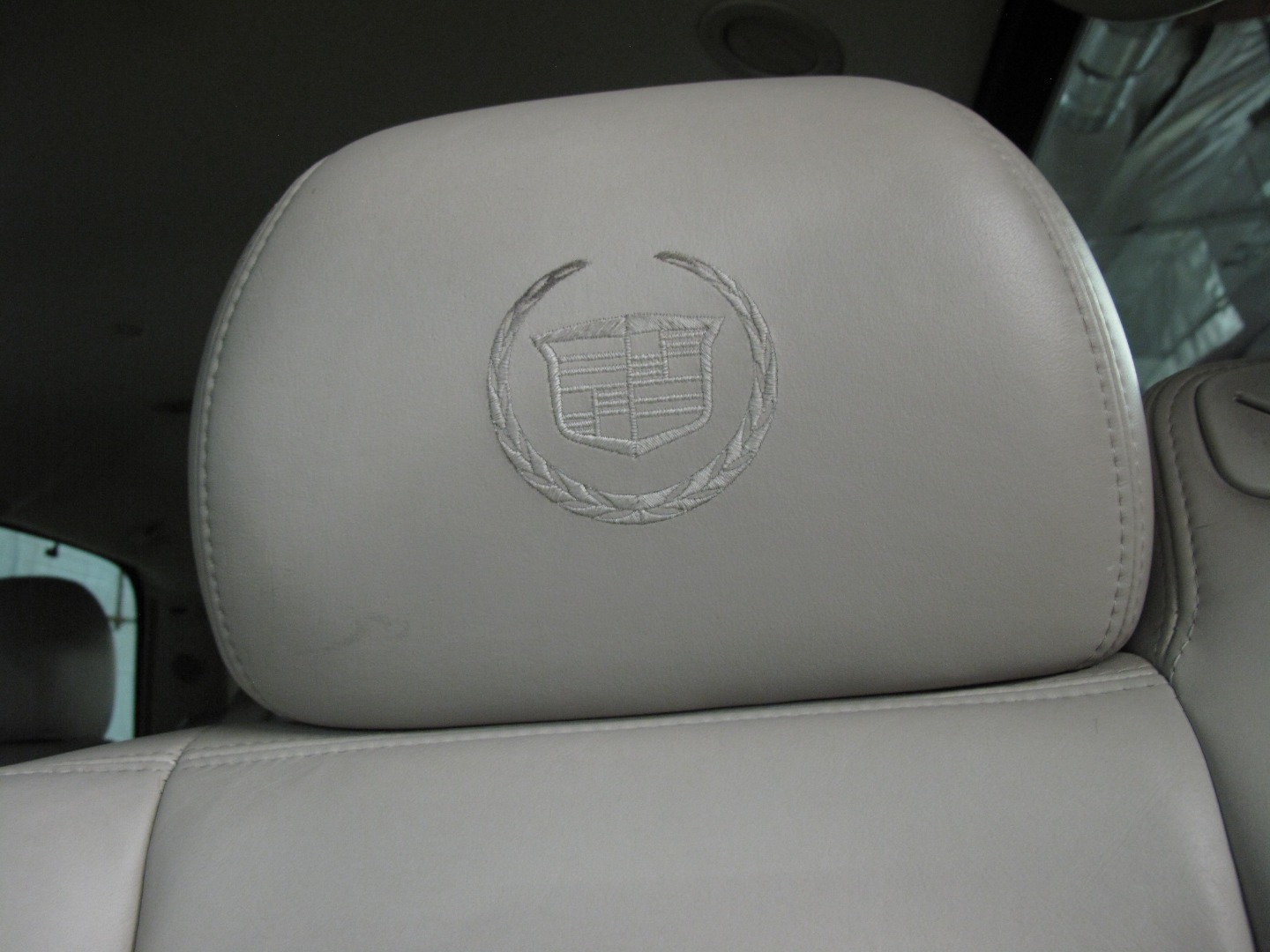 2003 Cadillac Escalade Base - Photo 59