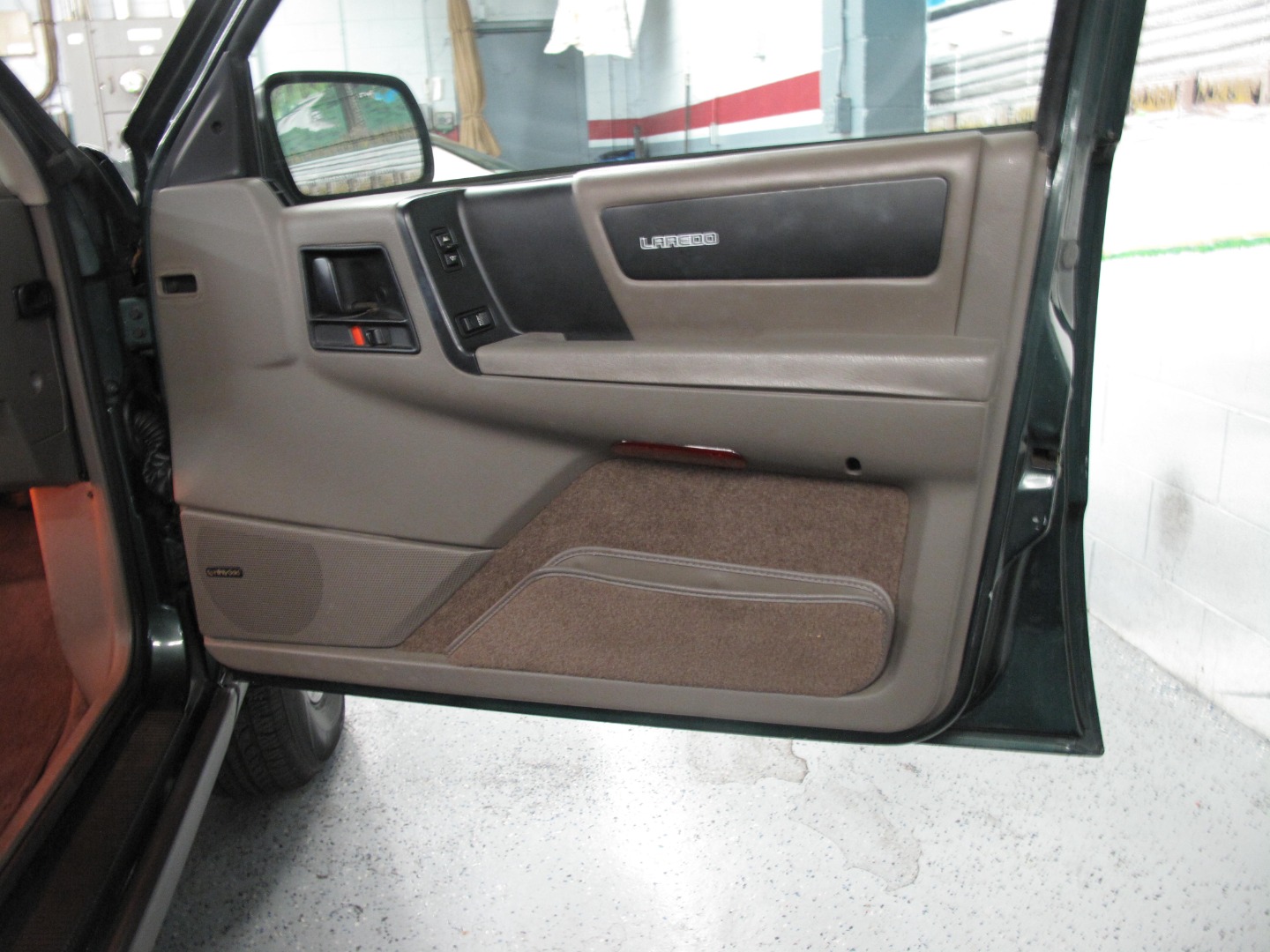 1994 Jeep Grand Cherokee LAREDO - Photo 11