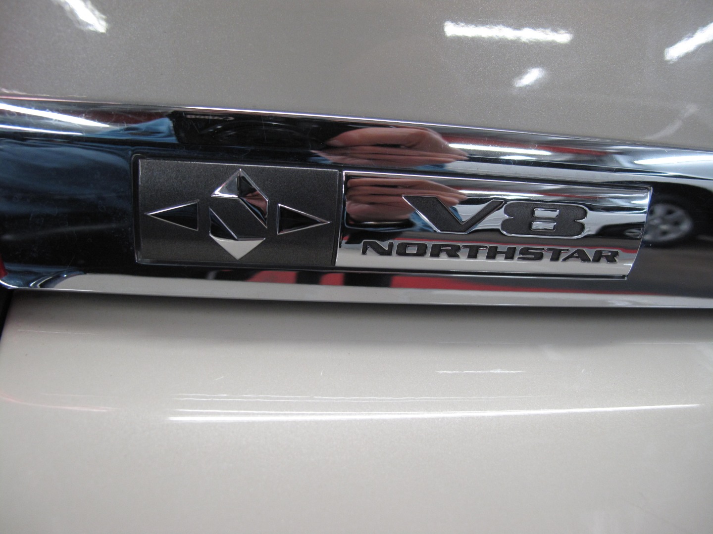 2010 Cadillac DTS Base - Photo 9