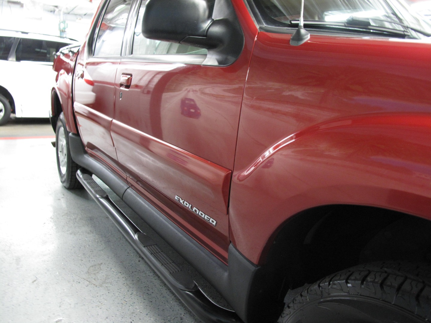 2002 Ford Explorer Sport Trac Base - Photo 11