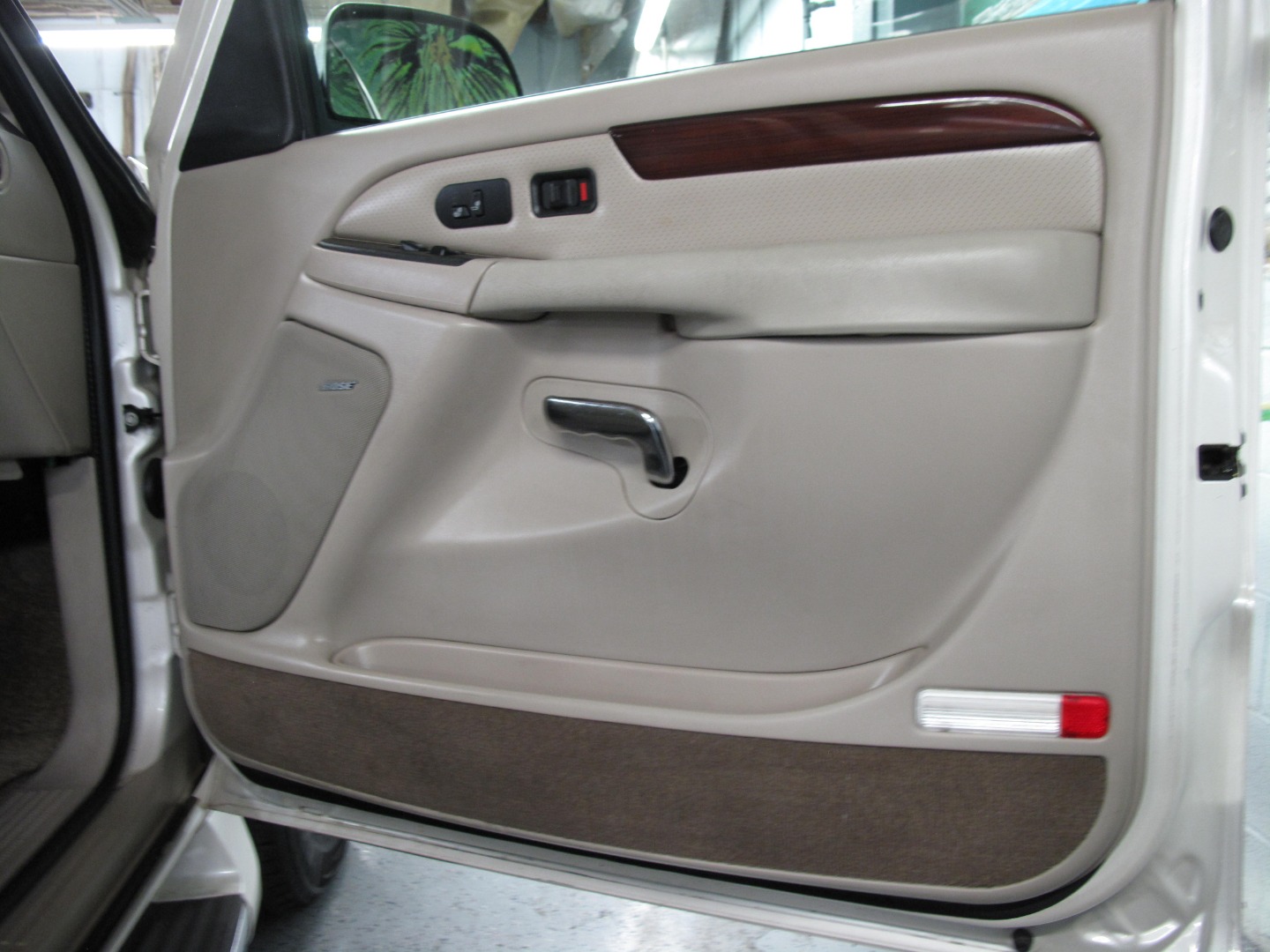 2003 Cadillac Escalade Base - Photo 10