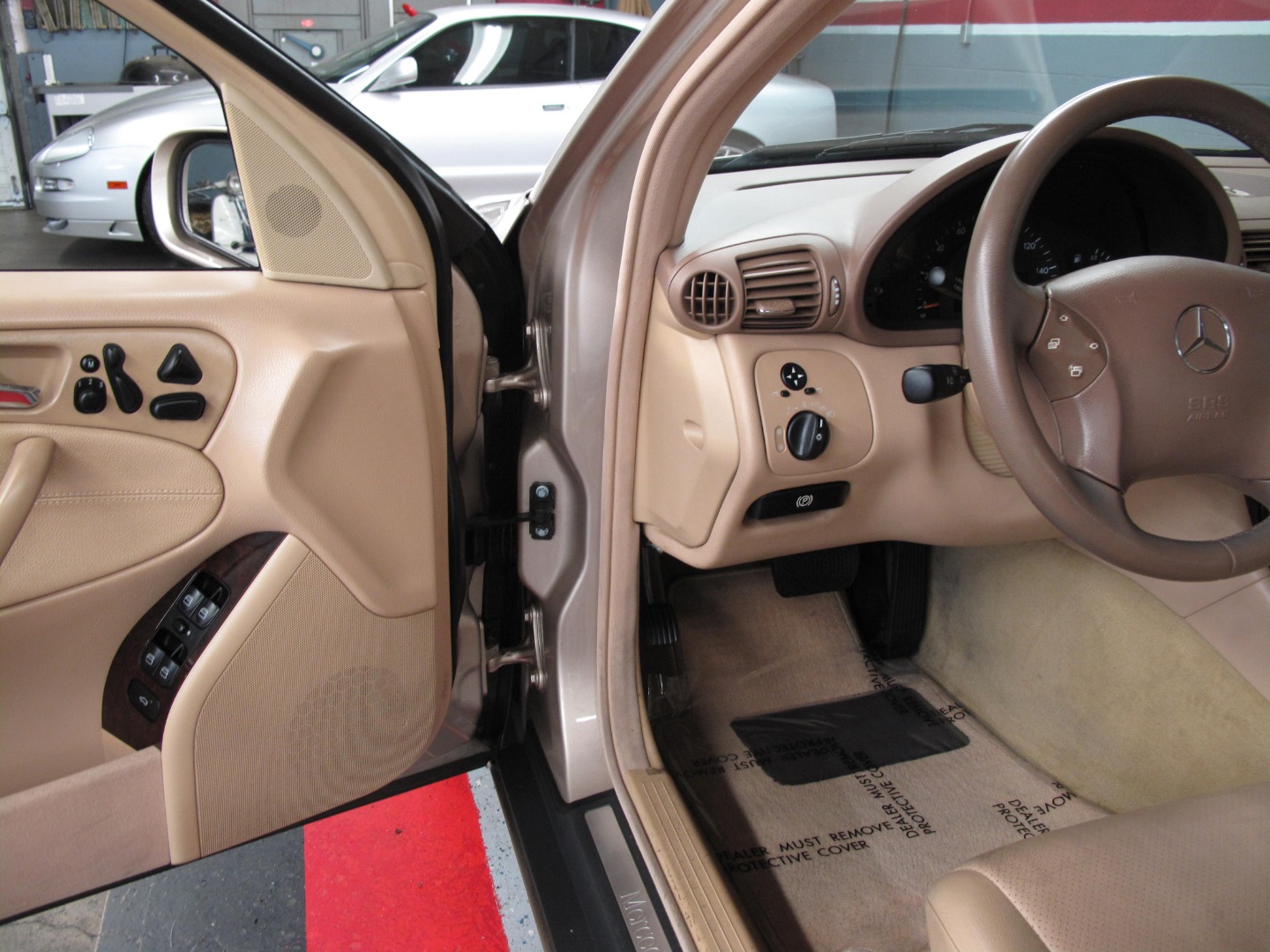 2001 Mercedes-Benz C-Class C320 - Photo 66