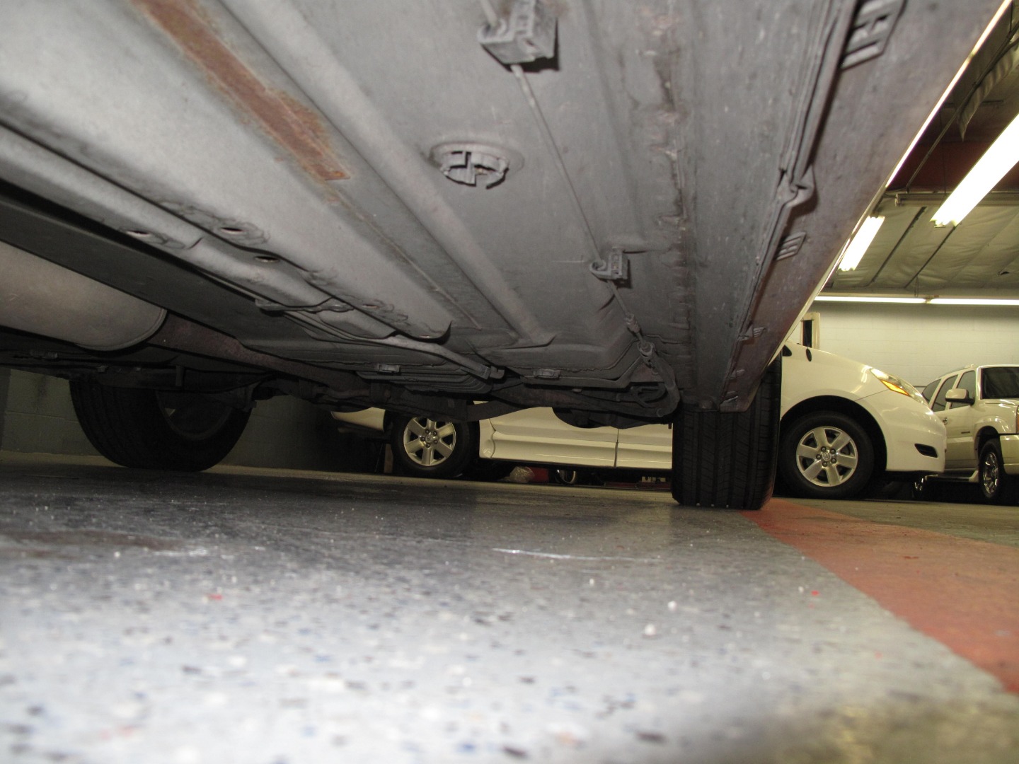 2010 Cadillac DTS Base - Photo 91