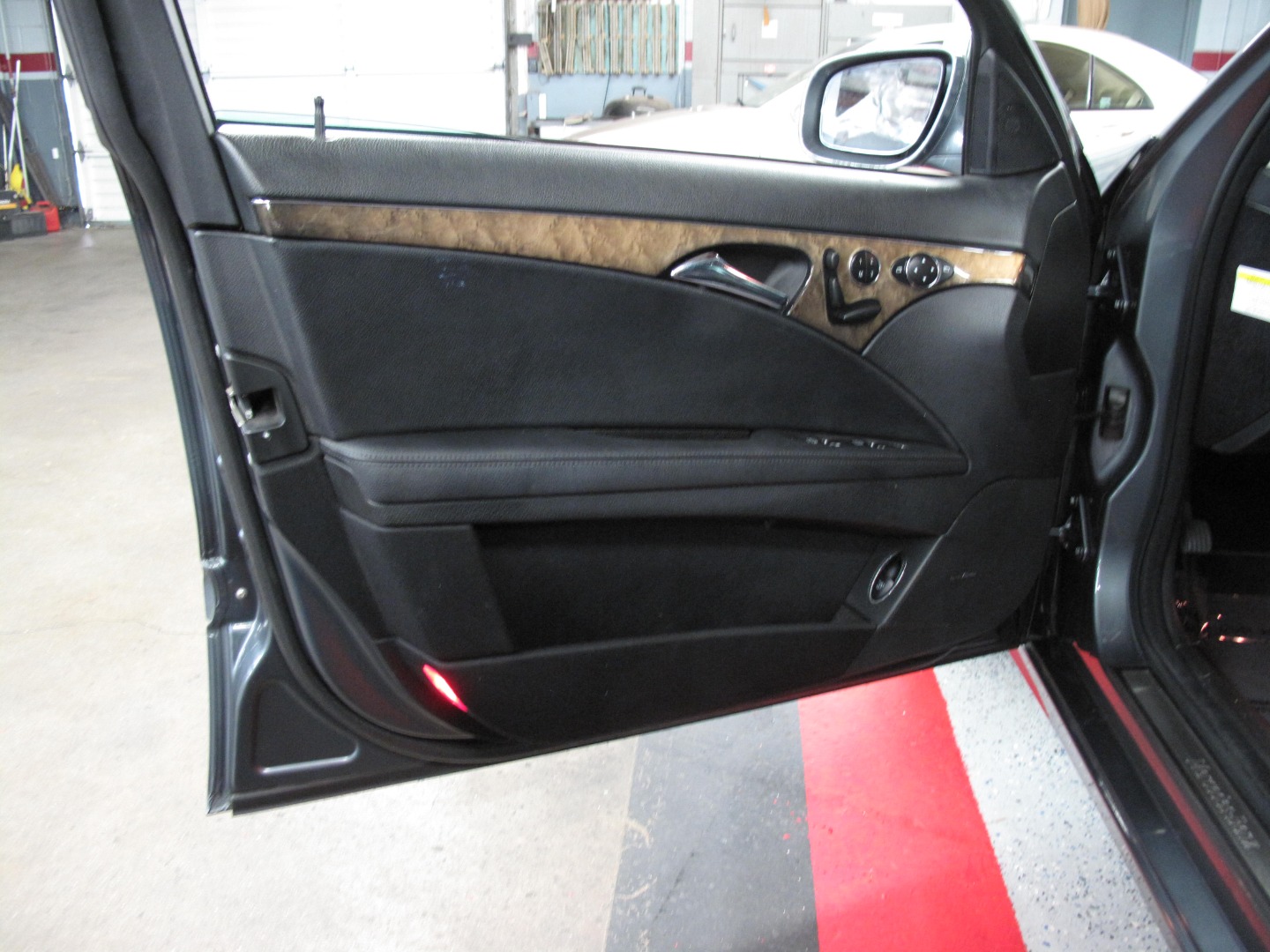2007 Mercedes-Benz E-Class E350 - Photo 8