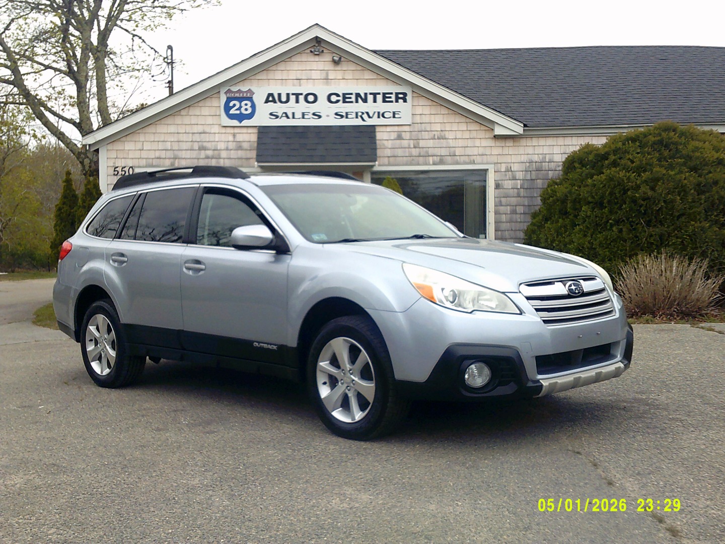 2013 Subaru Outback 2.5i Limited CVT PZEV's photo